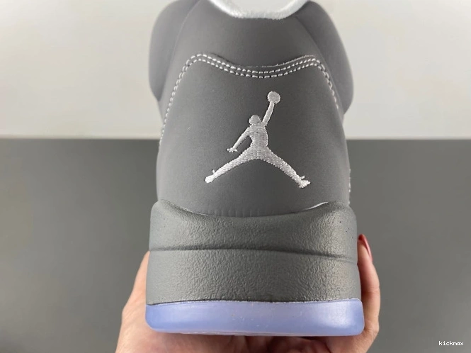 Cheap 136027-005 Grey Retro Wolf 5 Jordan Air 0806